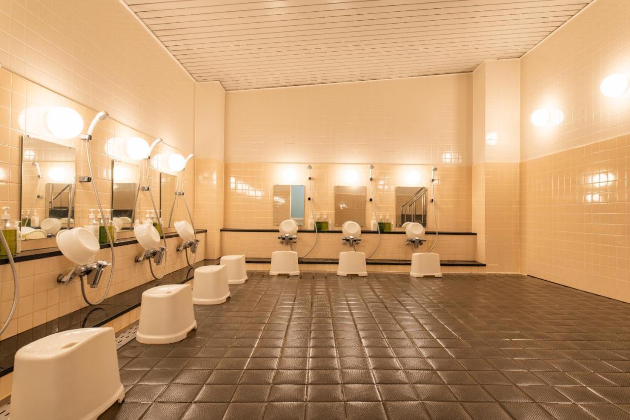 First Haneda Terminal 1 2* Tōkyō